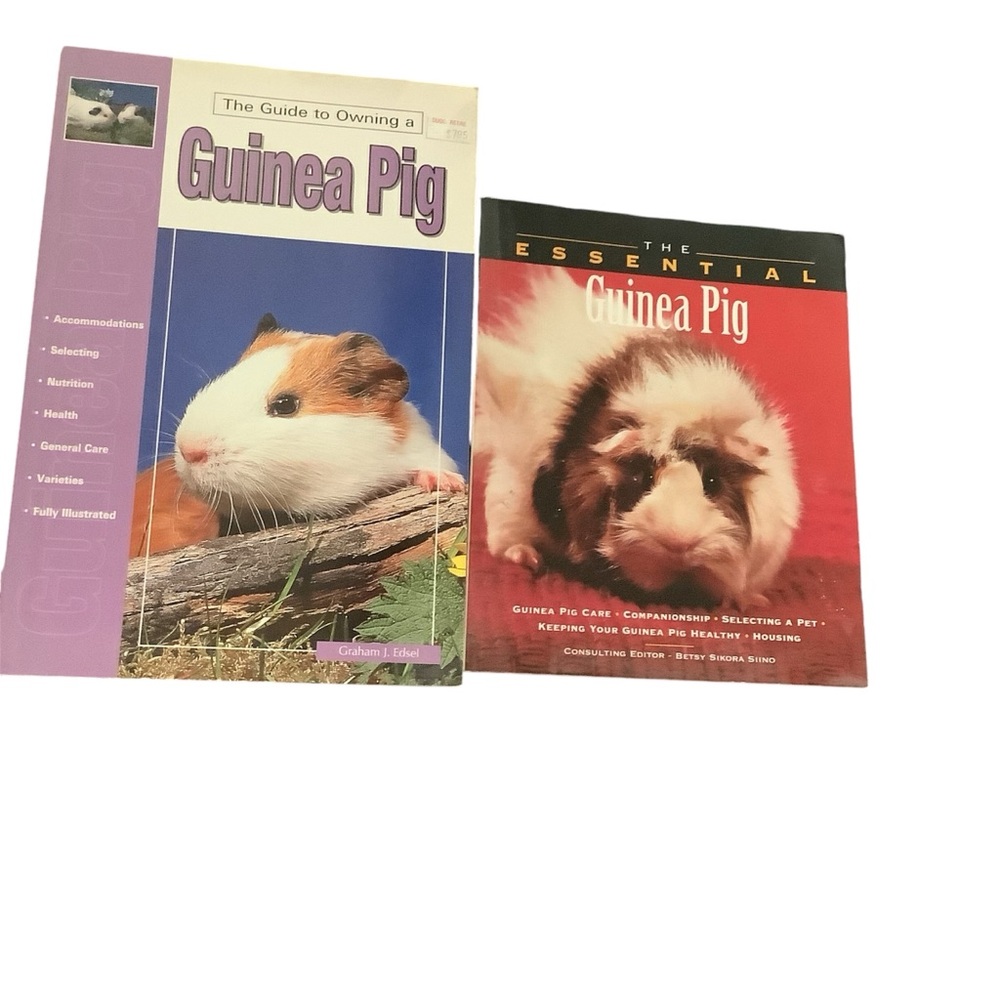 Set of 2 Guinea-pig care books